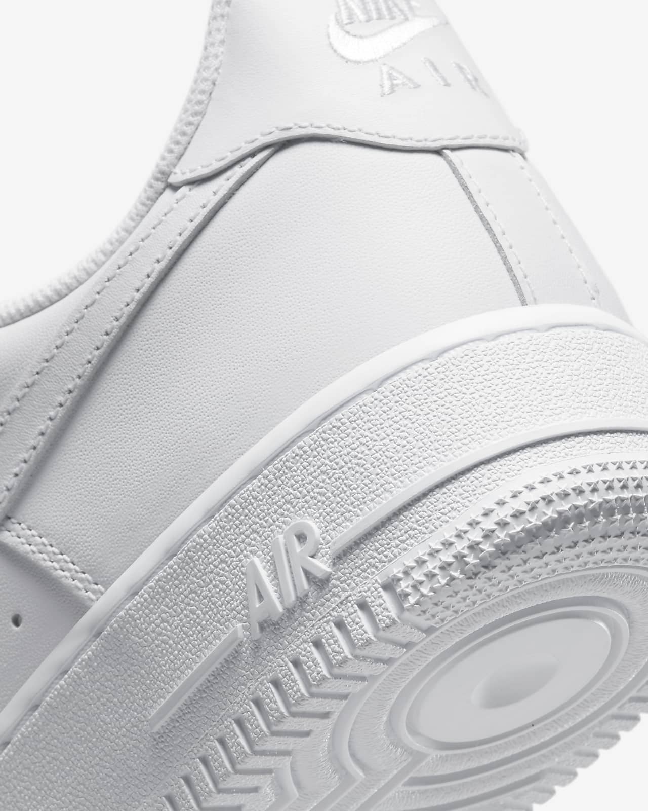 Nike Air Force 1 '07 (Men)