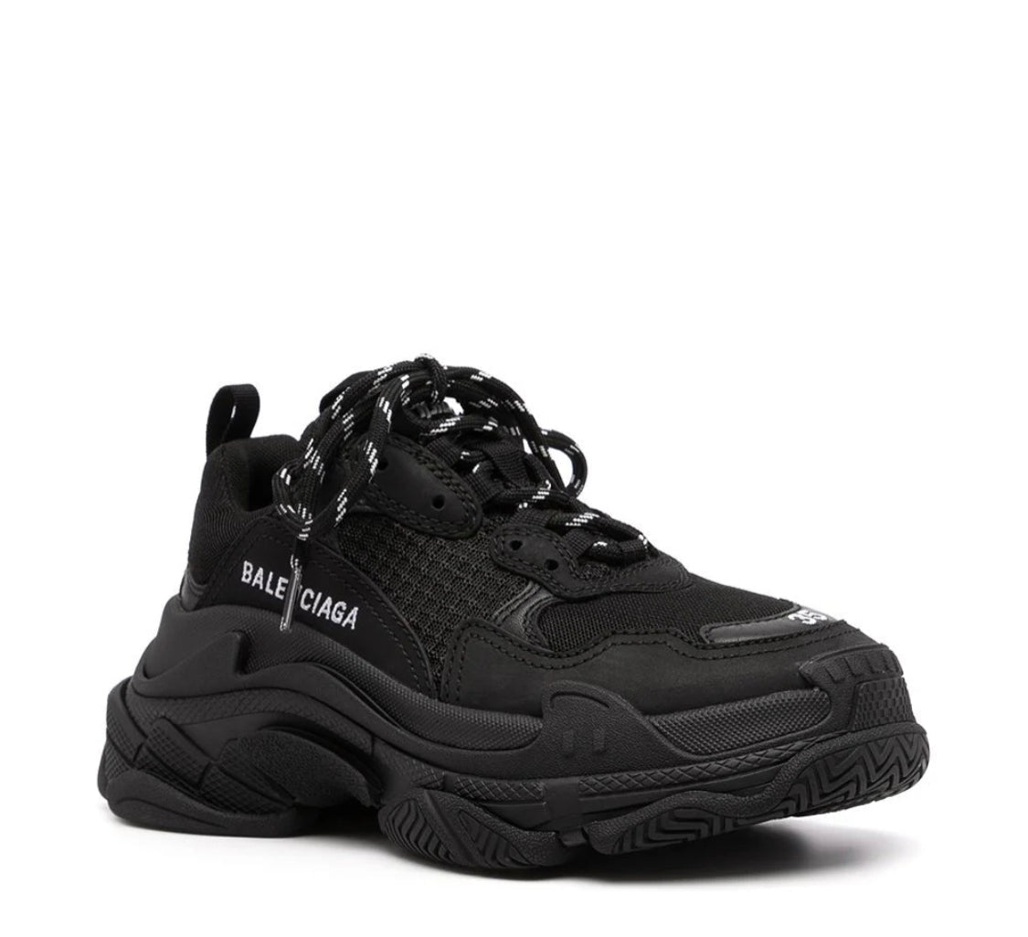 BALENCIAGA TRIPLE S – BLACK