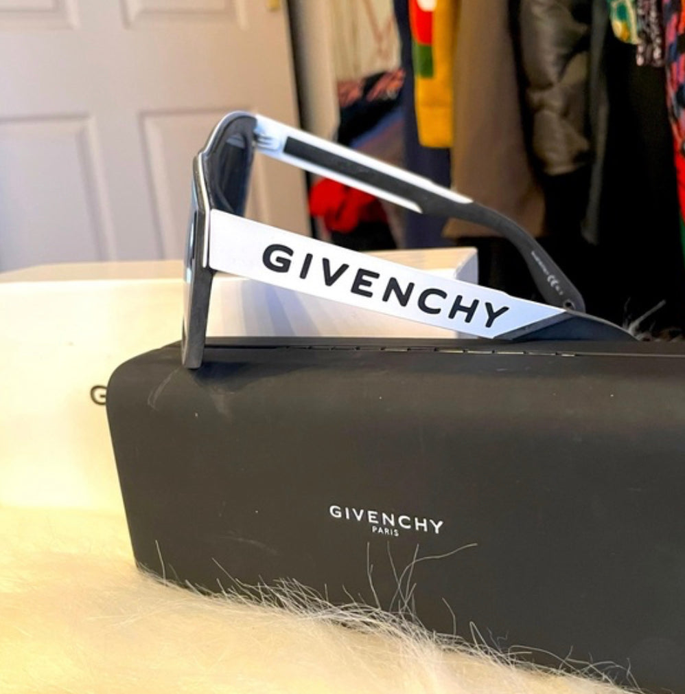 Givenchy B&W GV7016 N/S Sunglasses 1